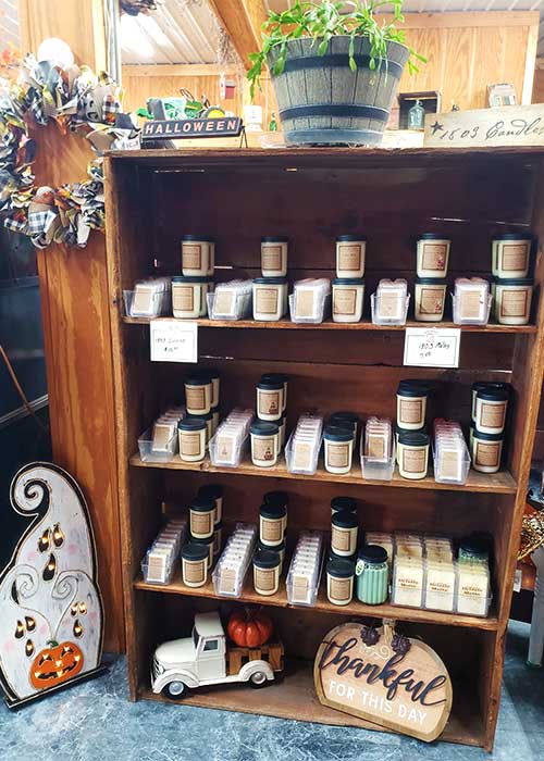 Festive decor, delicious jar goods, and more at the Appleberry Orchard's Farm Market